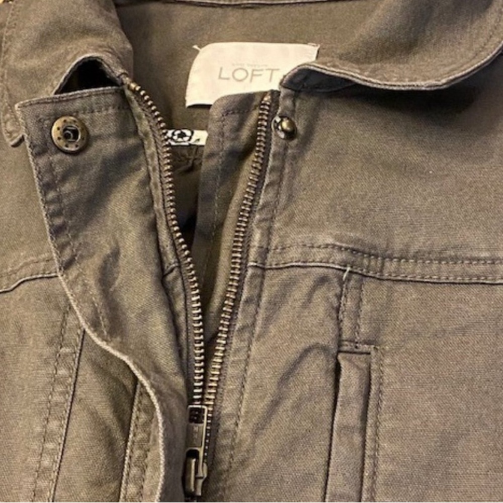 LOFT Utility-Chic Style Jacket - Picture 4 of 15
